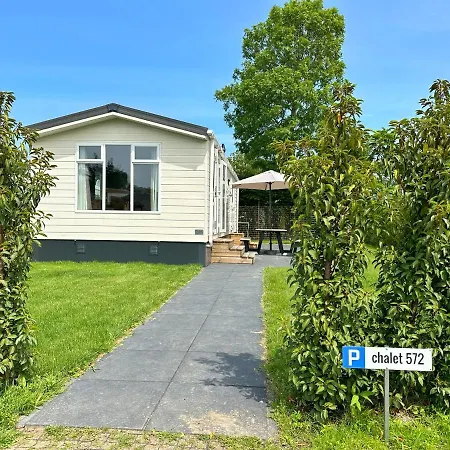 572 Op Recreatiepark De Wielen Sint Maarten