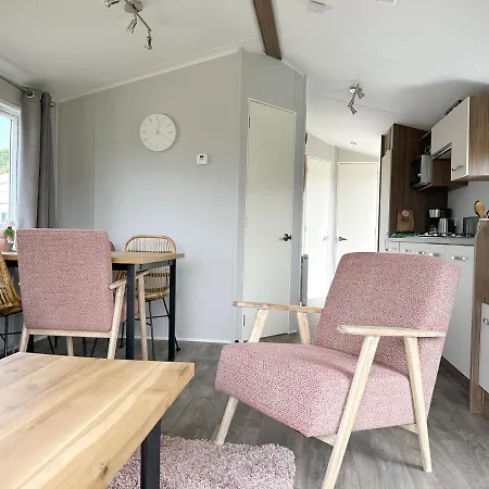 572 Op Recreatiepark De Wielen Sint Maarten