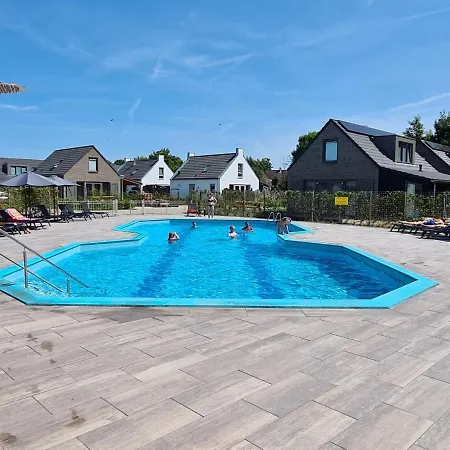 572 Op Recreatiepark De Wielen *